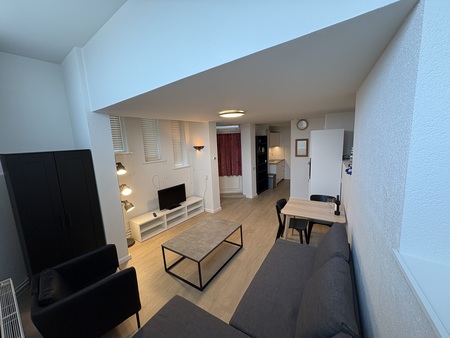Studio B